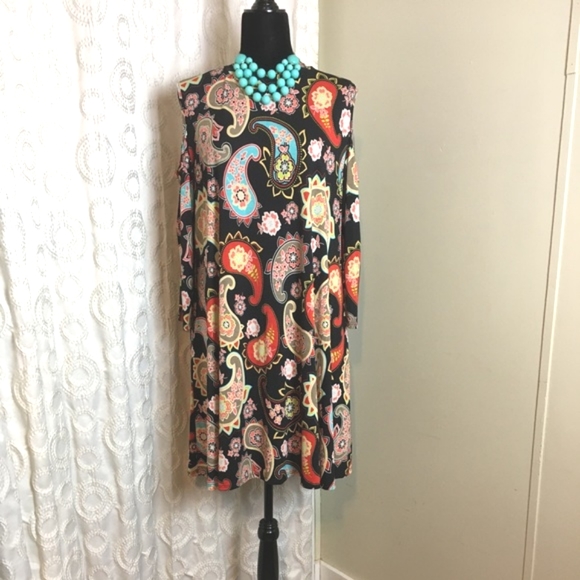 2B together Dresses & Skirts - 2B Together Dress Size Large 😍